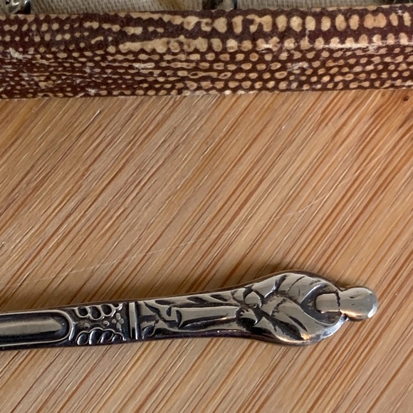 Vintage Silver Teaspoon Set - Picture 8 of 15